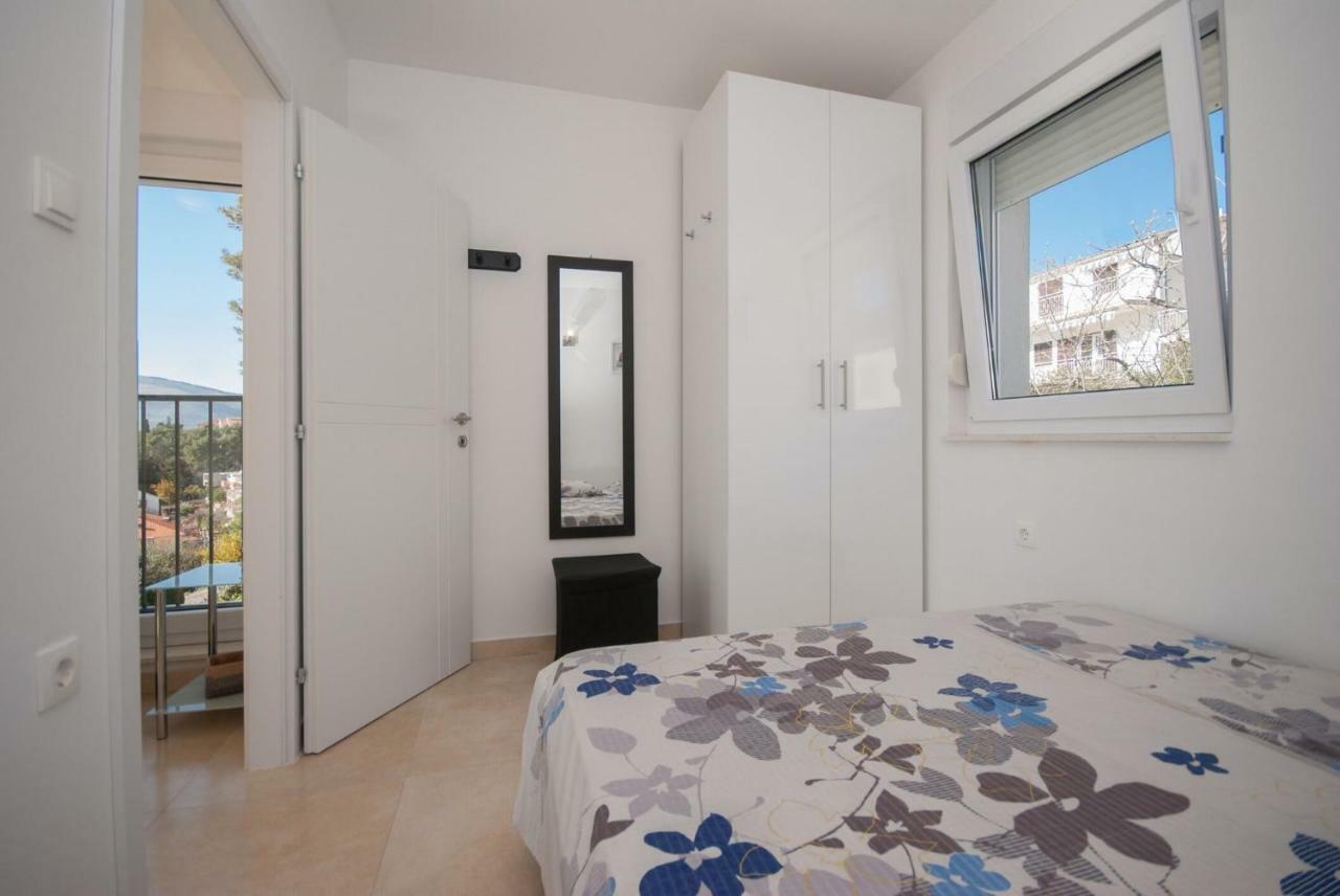 Apartment Adriatic - Saldun Trogir Dış mekan fotoğraf